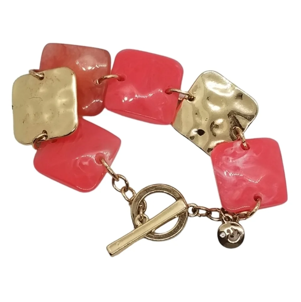 Vintage Swarovski Pink Resin & Hammered Gold Square Link Toggle Bracelet